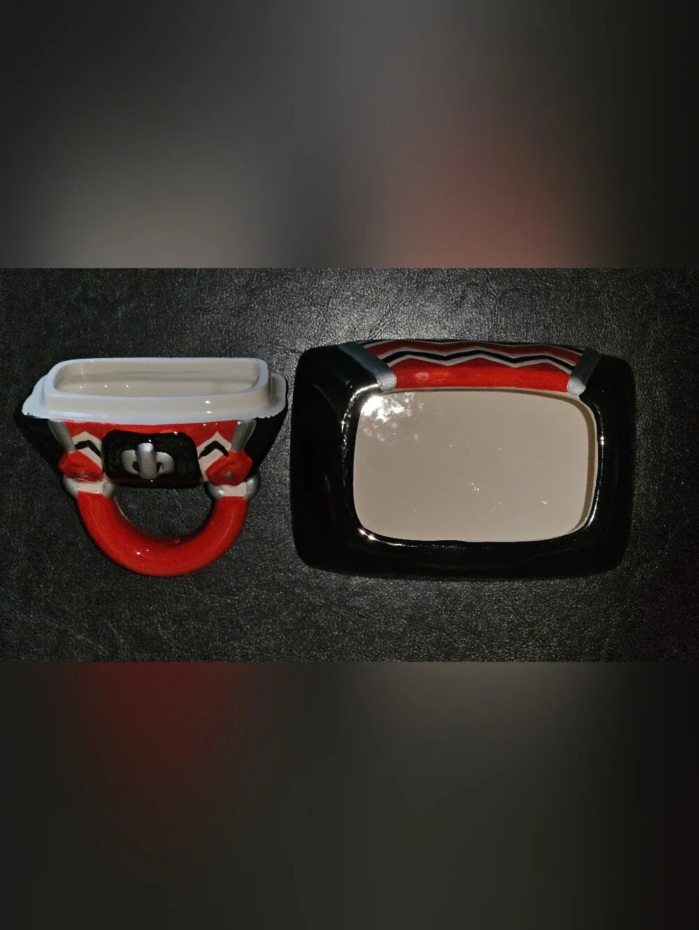David’s Cookies Lovely Ceramic Purse Small 6” Cookie Jar Trinket Box